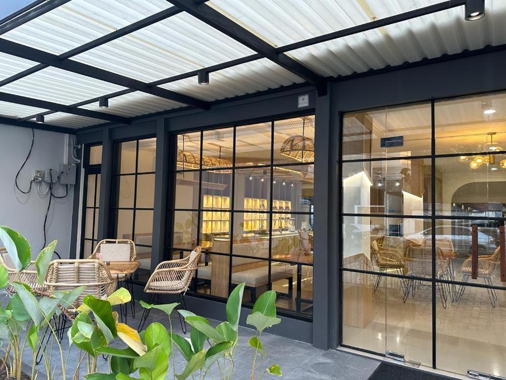 Hotel Masri Living By Daphna International Kejayan Exteriér fotografie